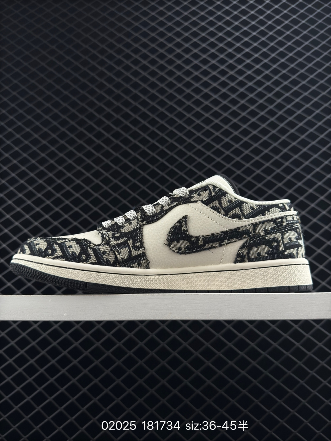 Travis Scott x Air Jordan 1 ” Reverse Mocha “